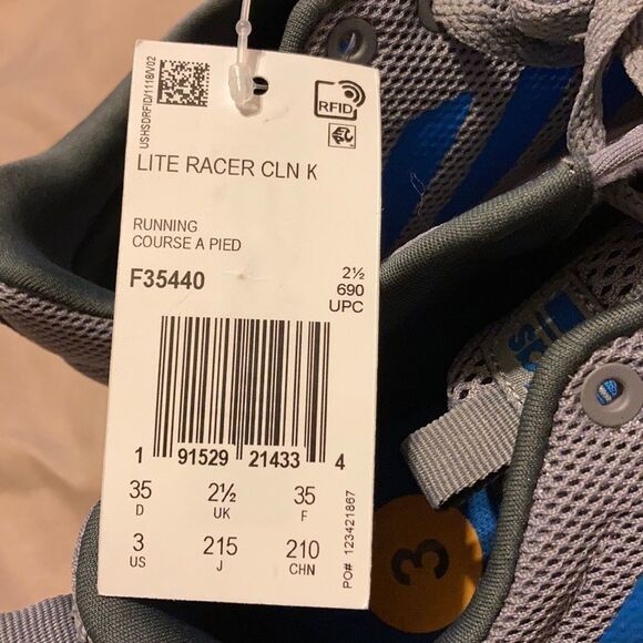 Kids ADIDAS shoes - Picture 10 of 11